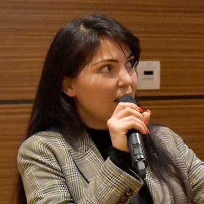 Inès